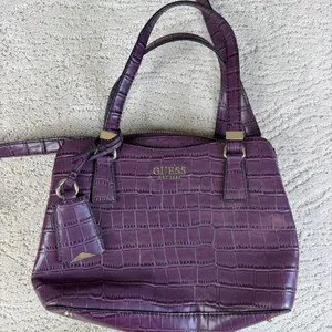 Guess Purple Crocodile Embossed Satchel Handbag Crossbody Y2K thumbnail 1