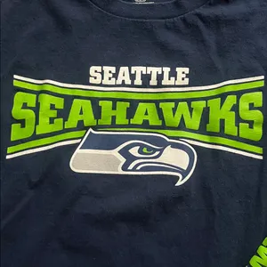 Majestic Blue long sleeve Seattle Seahawks T-SHIRT thumbnail 3