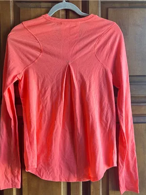 🌸AVIA women's performance Hot Pink Neon long-sleeve athletic Top Size Small thumbnail 5