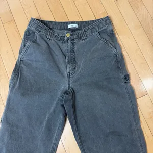 ARITZIA TNA Grey Denim Jeans Wide Leg Size 6 thumbnail 4