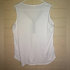 Fashion White Sleeveless Top with Zipper Detail thumbnail 2