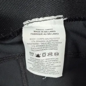 Nike Pro Dri-FIT Women’s Compression Shorts Medium Black Logo Waistband thumbnail 4