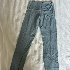 Light blue lululemon align legging thumbnail 1