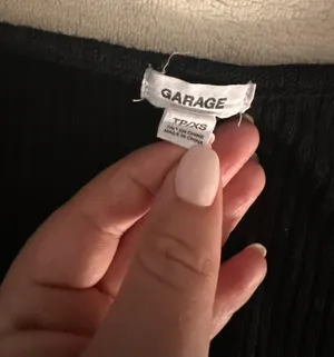 Garage Long Sleeve Cropped thumbnail 2
