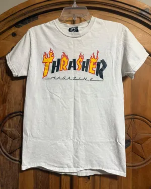 White  graphic tee thumbnail 1