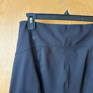Lululemon City Sleek 5 Pocket 7/8 Pant Women 10 Black High Rise Seam Detail thumbnail 5