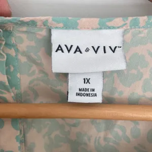 Ava + Viv| Tan Green Blouse Buttons on Back thumbnail 5