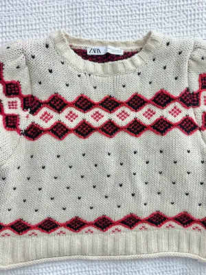 heart print wool knit cropped sweater thumbnail 4