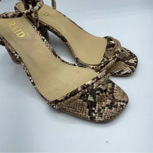 As Seen On Screen Raid Beige Snake Embossed Square Toe Chunky Heel Sandals Womens 36 Faux Leather thumbnail 6
