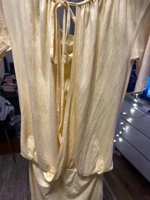 Yellow dress Size M thumbnail 2