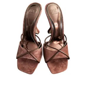 REVOLVE Metro Mule in Dark Chocolate JLO Jennifer Lopez Size 7M thumbnail 5