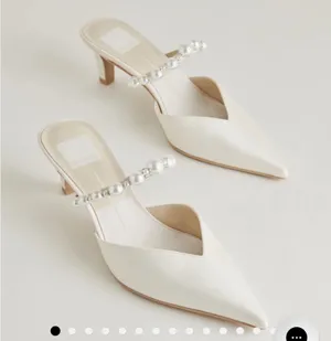 DV by Dolce Vita Kanika Pearl Mid Heels Vanilla Pearls thumbnail 1