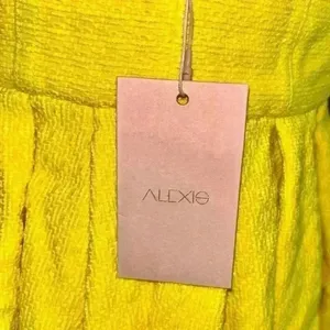 Alexis mini v thumbnail 3
