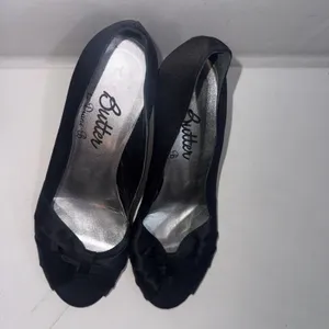 Butter For Diane B Satin Peep Toe Italian Black Minimalist Pumps‎ Heels Size 9 thumbnail 4