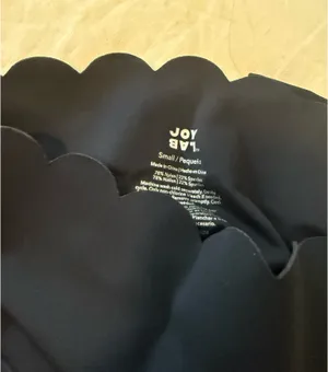 JoyLab Black Scalloped Workout Set  thumbnail 4