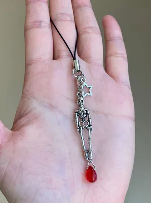 grunge street funky goth style skull phone charm/bag accessory/keychain/car display☠️ thumbnail 2