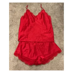 Victoria’s Secret Lace Back Satin Cami Shorts Pajama Set Red Large NWT thumbnail 2