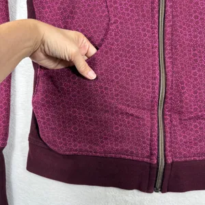 Lululemon Scuba Hoodie Full Zip Burgundy Dotted Fleece Sweatshirt Womens Size 10 thumbnail 2
