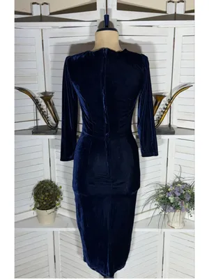 Collectif London blue velvet midi dress pencil sweetheart homecoming whimsigoth thumbnail 2
