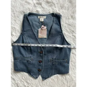NWT Happily Grey Denim Vest Medium Wash Button Front Cropped Waistcoat Size M thumbnail 6