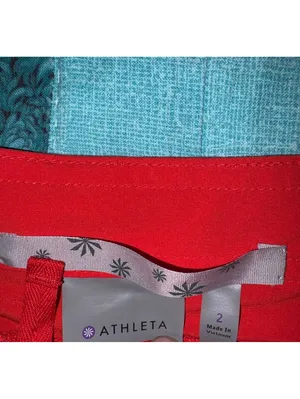 Athleta Woman’s Size 2 Red Athletic Shorts Workout Running, Casual Elastic thumbnail 4