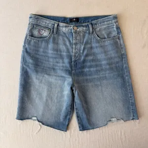7 For All Mankind Easy James Denim Jorts 32 Y2K Heart Bermuda Shorts thumbnail 1