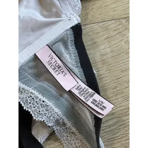 Victoria's Secret EUC Womens Bralette‎ Lined Up Lace velvet straps sexy size L thumbnail 6