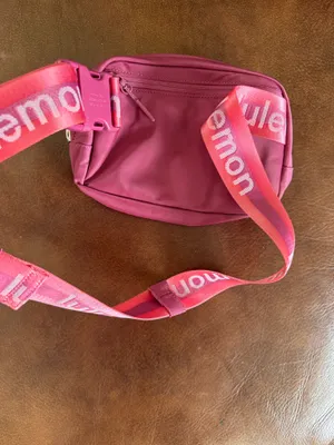 Lululemon Belt Bag Everywhere 1L thumbnail 3