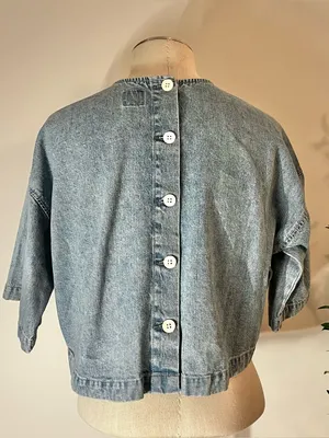 NWOT GAP Cropped Light Wash Denim Boxy Top With Button Back thumbnail 2