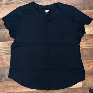 Old Navy Classic Black Short Sleeve Tee thumbnail 1