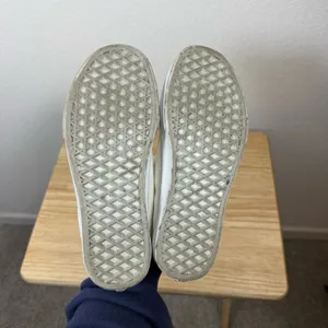 Vans Women’s Old Skool Sneakers in True White Size 6 thumbnail 9
