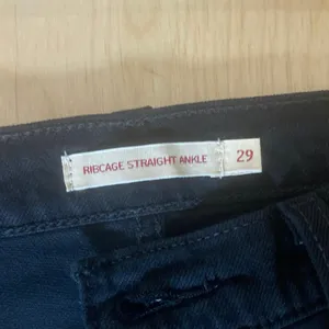 Levi's Ribcage Straight Ankle Women's Black High Rise Baggy Denim Jeans Size 29 thumbnail 6
