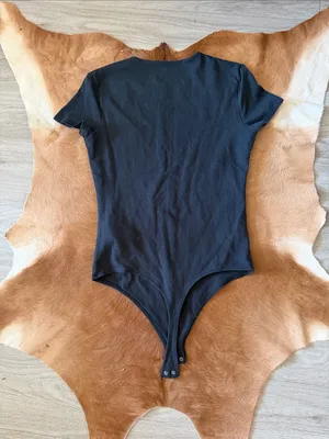NWOT Abercrombie & Fitch Black Short Sleeve Bodysuit – Size Large thumbnail 6