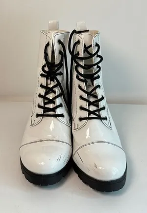 Qupid- White Heeled Combat Boots thumbnail 1