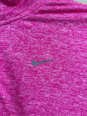 Nike Running Dri-Fit Long Sleeve Half-Zip Pullover in Pink Heather - Size: XS thumbnail 3