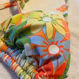New Wild Fable Bikini Swim Top Yellow Tropical Floral Size XL (14-16) thumbnail 2