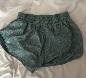 Lululemon Hotty Hot Shorts thumbnail 2