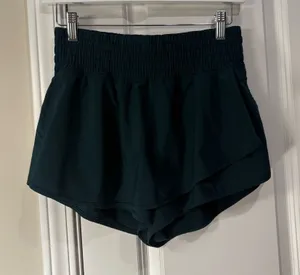 Offline by Aerie Low Rise Mini Activewear Skort Size Women’s Small thumbnail 1