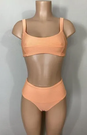 New. L*SPACE M-top/S-bottom. Tangy bikini. Retails $198. thumbnail 5