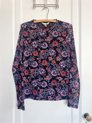 Banana Republic • floral print long sleeve mesh tee knit top blouse black sheer thumbnail 3