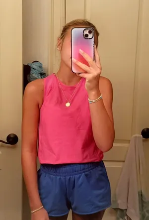 Lululemon Tank thumbnail 1