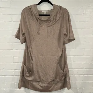 St. John Sport Short Sleeve Hooded Top thumbnail 13