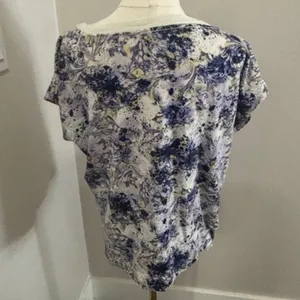 Anthropologie Purple Abstract Floral Splatter Print Cotton Boxy Top‎ Tee Medium thumbnail 3