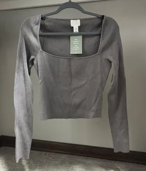 H&M Light Gray Long Sleve thumbnail 1