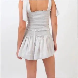 KOCH Erica Shorts Women's‎ Size Small Skirt Skort Pleated Silver Gray Pull On thumbnail 2