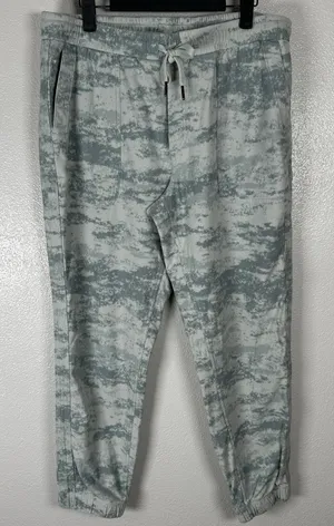 Athleta Farallon Joggers Pants Womens Large‎ Fog Camo Coast Athleisure Gym Soft thumbnail 1