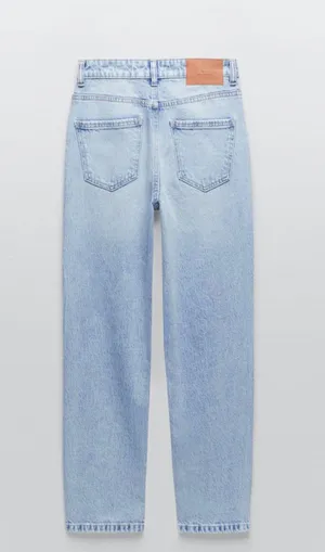 Mom Jeans thumbnail 2