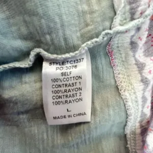 Women's Gray and Patterned Top Size L thumbnail 7
