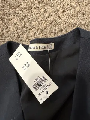 Abercrombie Top Black thumbnail 3