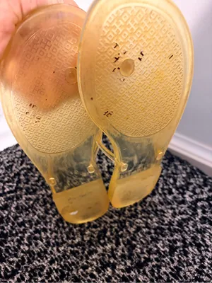 Tory Burch Transparent Yellow Jelly Logo Thong Sandals thumbnail 7